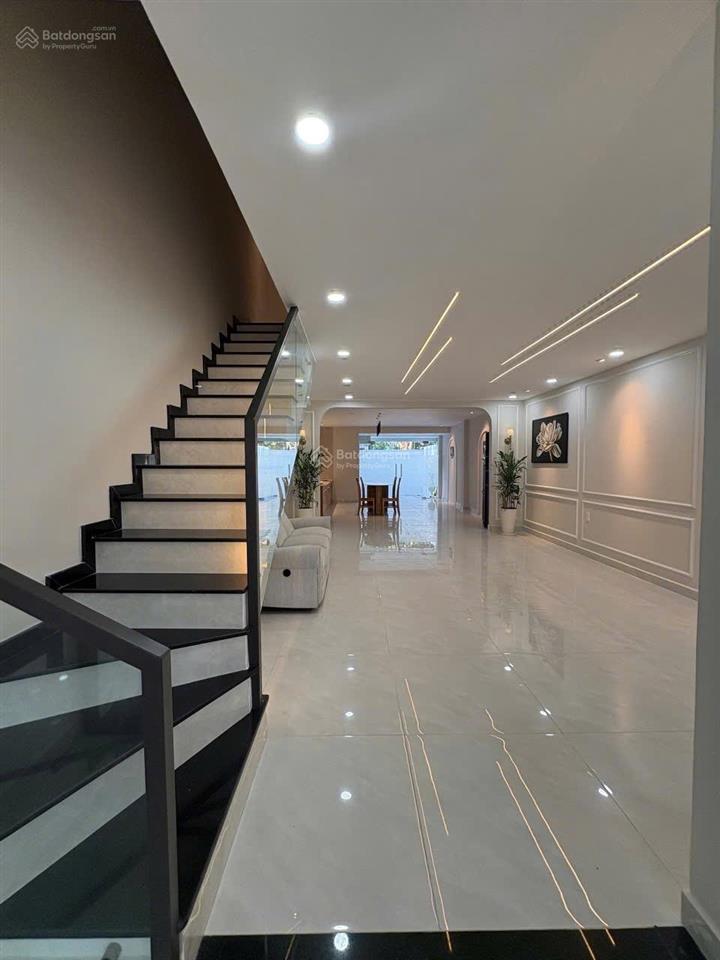 Bán nhà phố khu biệt thự tiamo dt 5x25m 125m2 giá hời khu (giáp chủ)