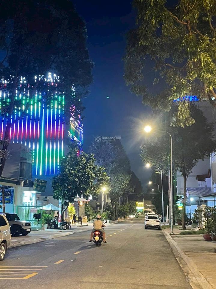 Giá hời kdc chánh nghĩa 10x20 200m  vị trí đẹp. giá tốt 14ty**