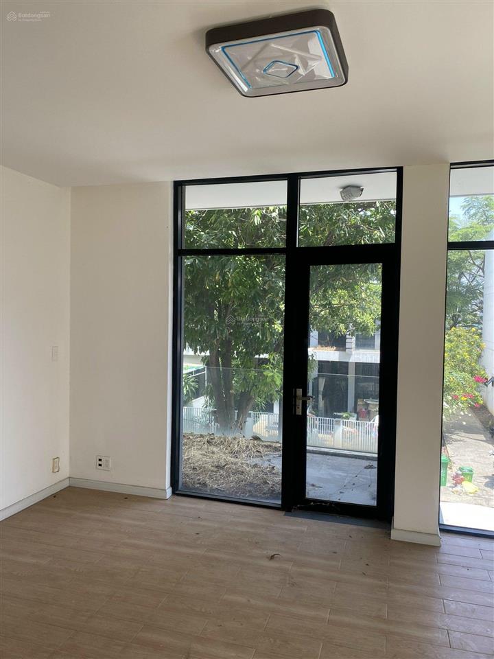 Suất nội bộ! cần bán nhà phố liền kề citi bella q2dt 5x16(1 trệt2 lầu)sổ hồnggiá tốt nhất