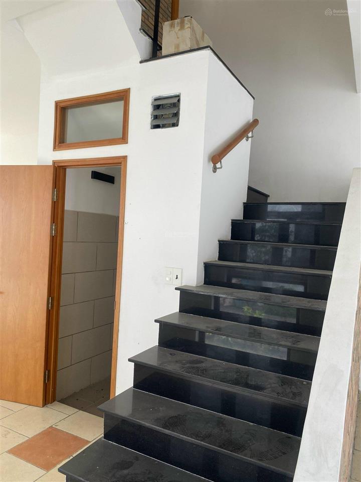 Suất nội bộ! cần bán nhà phố liền kề citi bella q2dt 5x16(1 trệt2 lầu)sổ hồnggiá tốt nhất