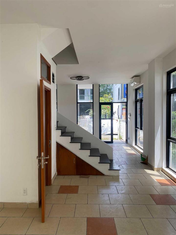 Suất nội bộ! cần bán nhà phố liền kề citi bella q2dt 5x16(1 trệt2 lầu)sổ hồnggiá tốt nhất