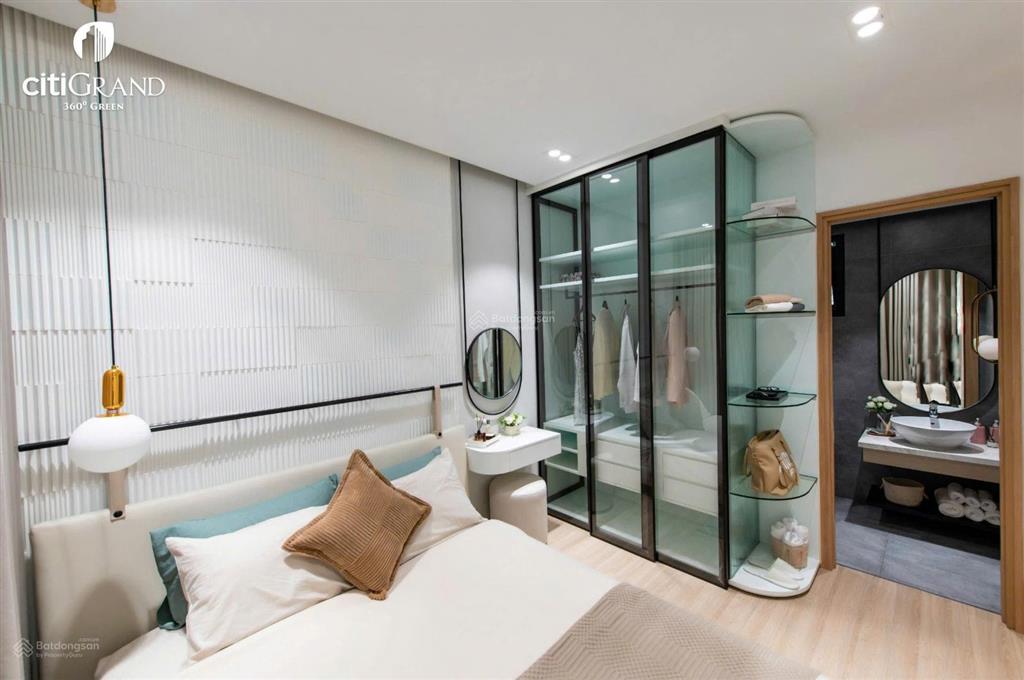 Cần tiền gấp bán chcc citi grand q2 dt 54m2 (2pn  2wc) thanh toán theo tiến độ gần nhận nhà