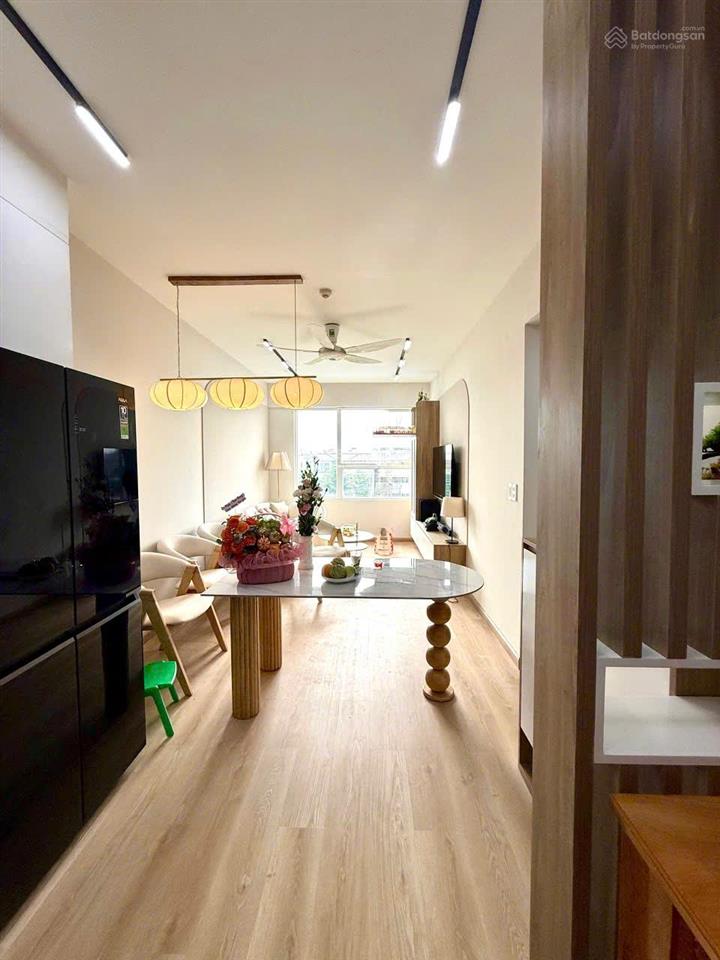 Cần bán gấp ch citi soho, quận 2, dt 61m2 (2pn  2wc), sổ hồng vĩnh viễn, giá tốt thị trường