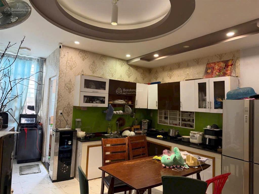 Bán nhà mặt tiền thích quảng đức kinh doanh vip