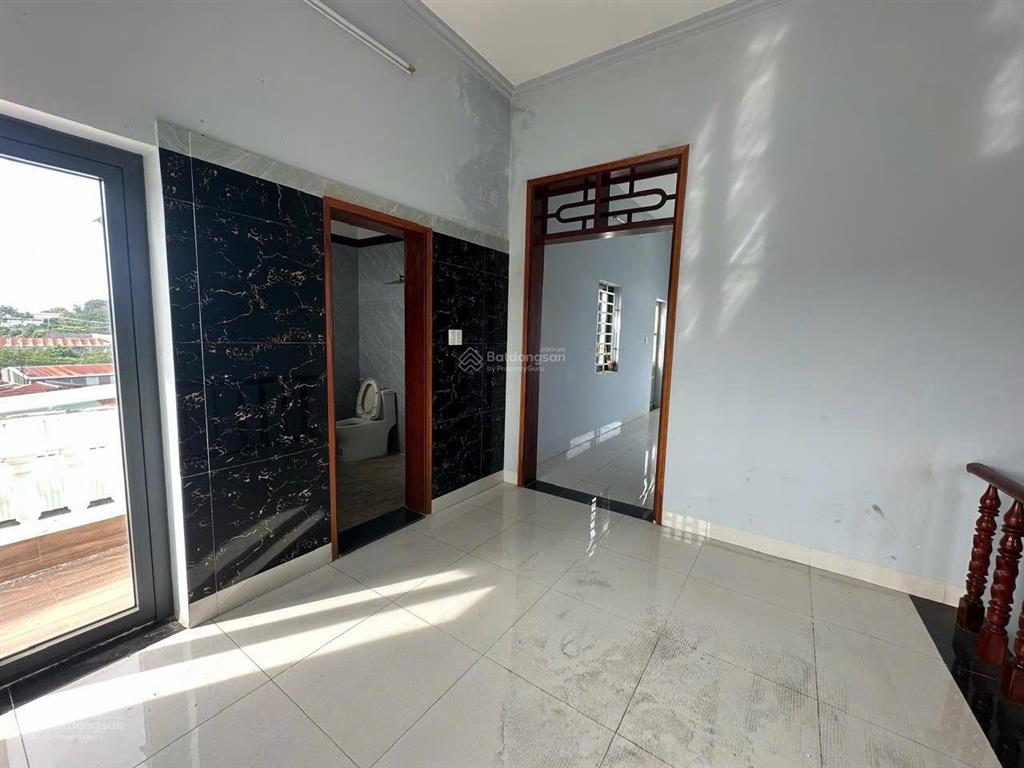 Bán gấp nhà mặt tiền đại lộ bình dương bến cát