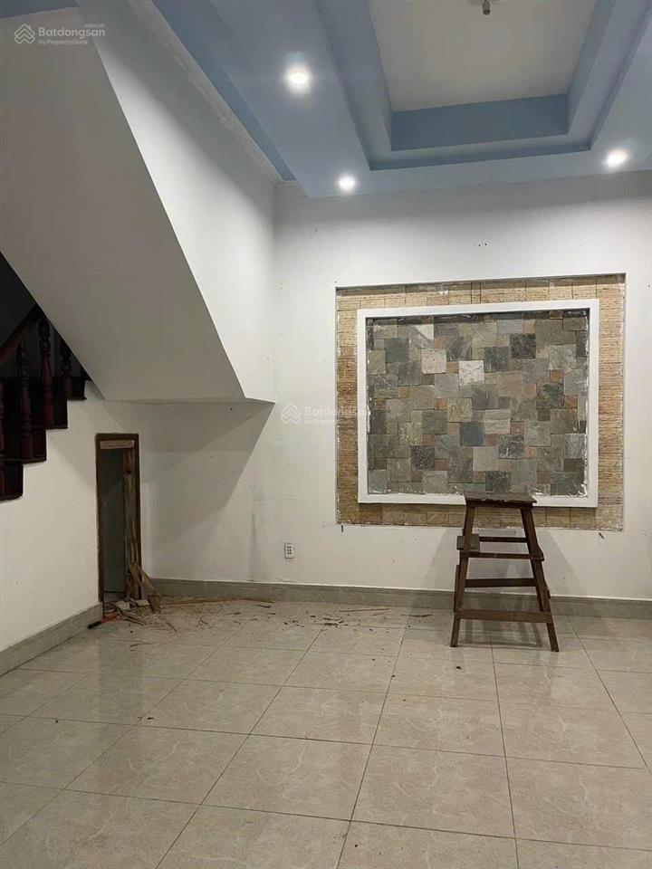 Chính chủ ngộp cần bán nhà gấp giá tốt mặt tiền đại lộ bình dương