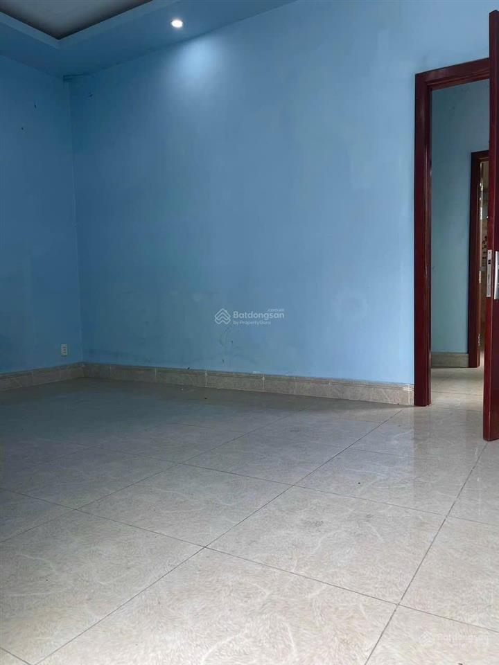 Chính chủ ngộp cần bán nhà gấp giá tốt mặt tiền đại lộ bình dương