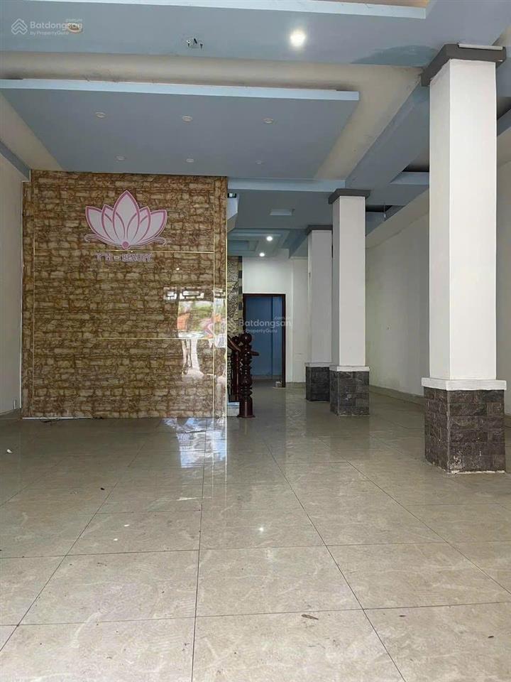 Chính chủ ngộp cần bán nhà gấp giá tốt mặt tiền đại lộ bình dương