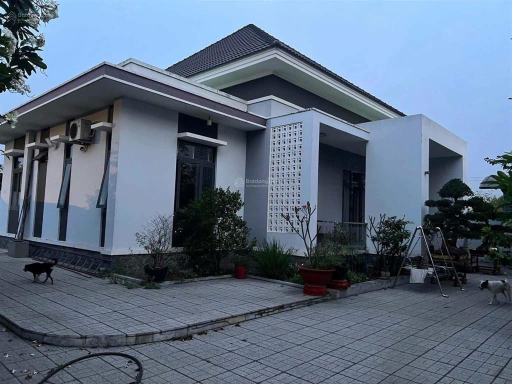 Bán biệt thự phú mỹ mái nhật vị trí trung tâm