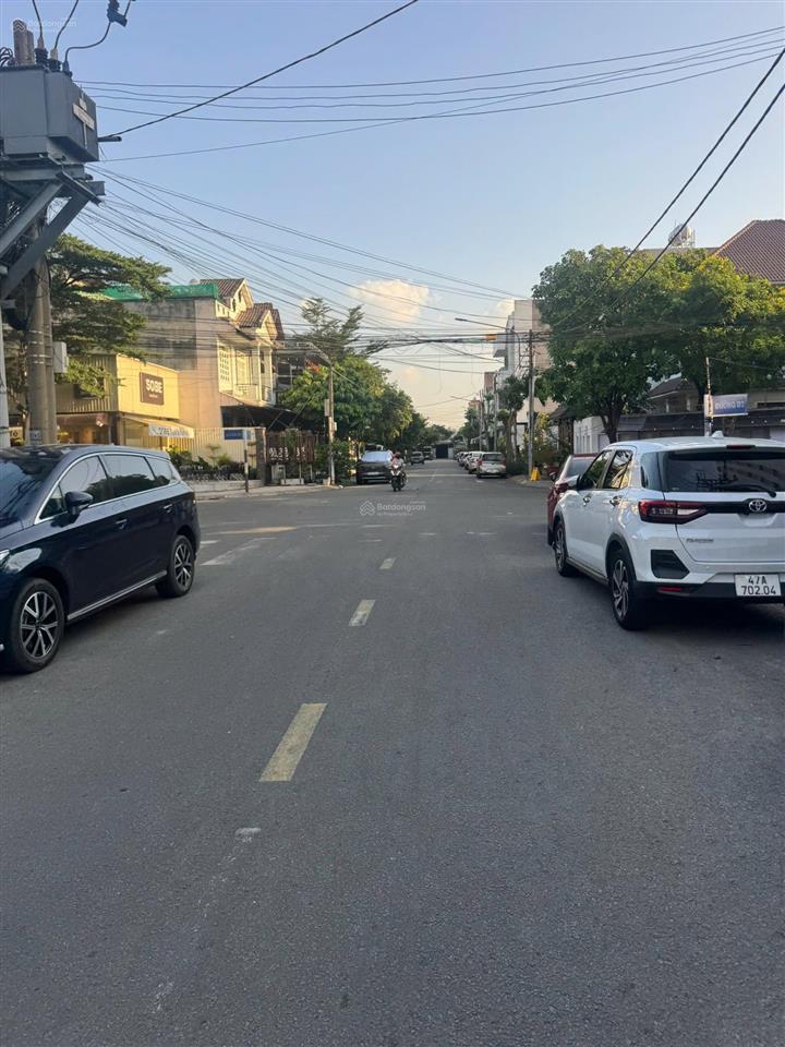 Bán nhà đẹp giá rẻ khu dân cư phú hoà ngay chân chung cư