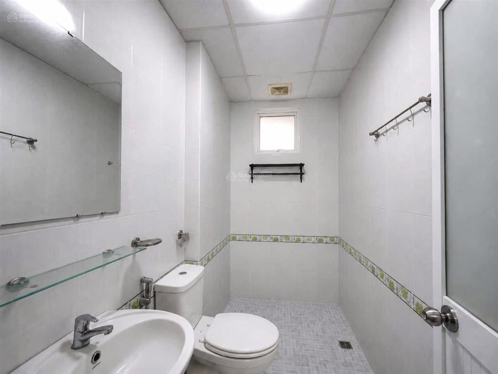 Thuê căn hộ 3 phòng ngủ, chung cư hạnh phúc