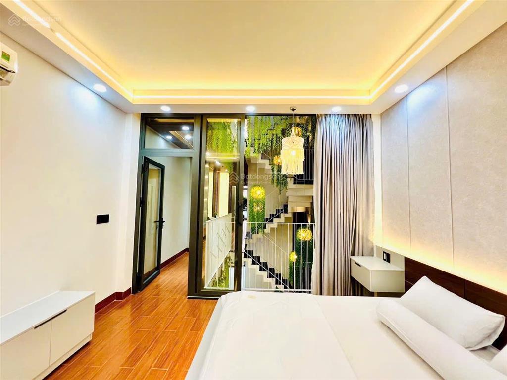 Mặt tiền đường số 44 phường 14 gò vấp. 4.25x25m. 5 tấm thang máy