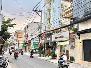 Bán nhà mặt tiền 4.5x35m. cấp 4 tiện xây khách sạn & căn hộ