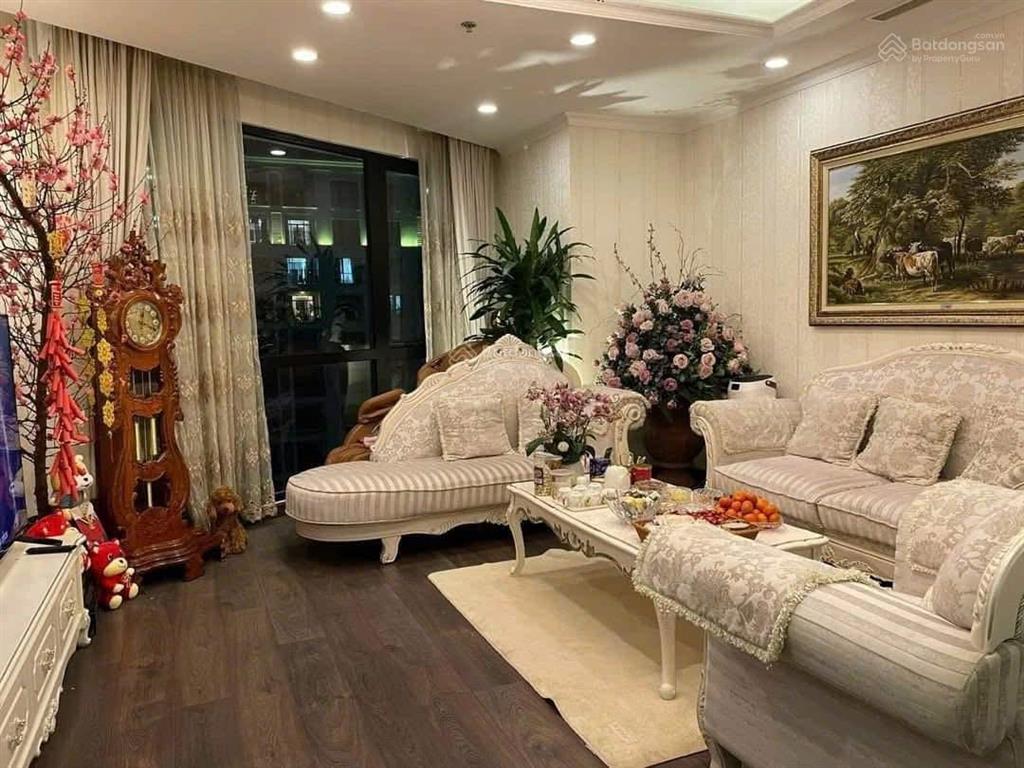 Bán chung cư royal city, 13,4 tỷ vnd, 130m2, đẹp, nhiều tiện ích tại thanh xuân, siêu rẻ nhất hn