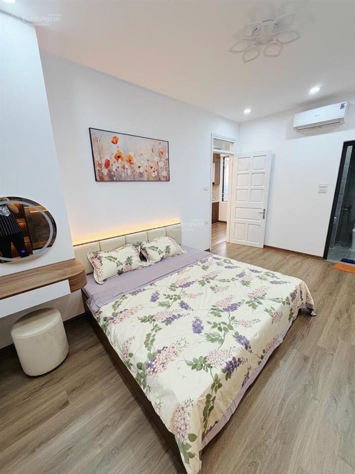 Bán gấp ch ct2 vĩnh hoàng tại khu đô thị vĩnh hoàng, 4,5 tỷ, 65m2.view hồ đền lừ, full nội thất đẹp