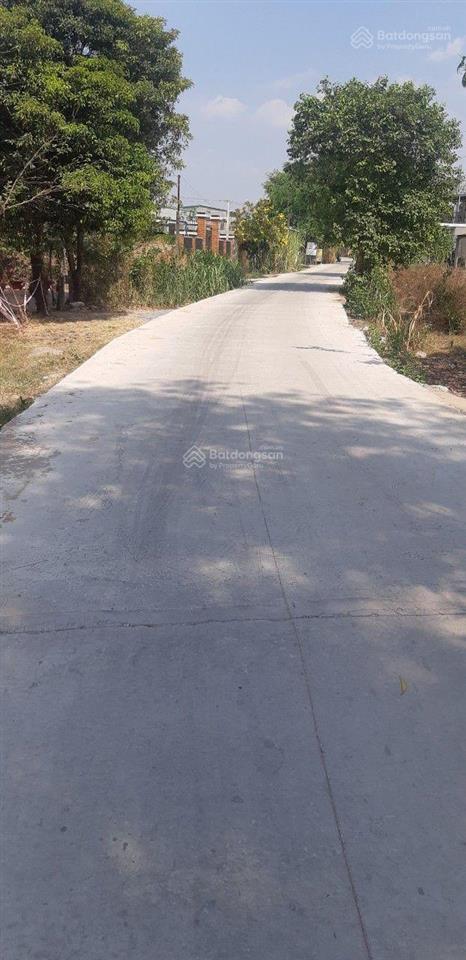 Đất bán tại xã lộc giang, huyện đức hòa