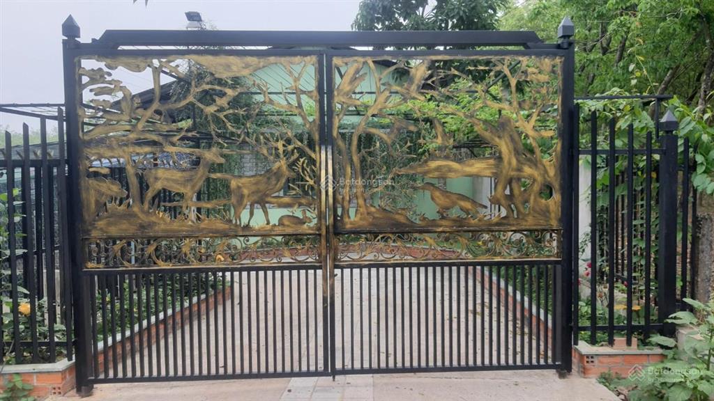 Bán gấp nhà vườn nghỉ dưỡng 2500m2