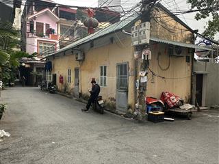 Chính chủ cần bán nhà ở lê văn hiến căn góc 2 mặt tiền 71m2 cạnh đáy trường công an, ô tô vào nhà