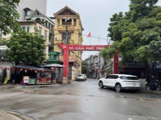 Cần bán đất cạnh nhà hàng phong dê xuân đỉnh, diện tích 230m2, sổ lâu dài xây toà văn phòng ks