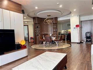 Căn hộ view hồ hiếm 3pn 133,7m² tòa n01t8 khu ngoại giao đoàn, nhà full nội thất cao cấp