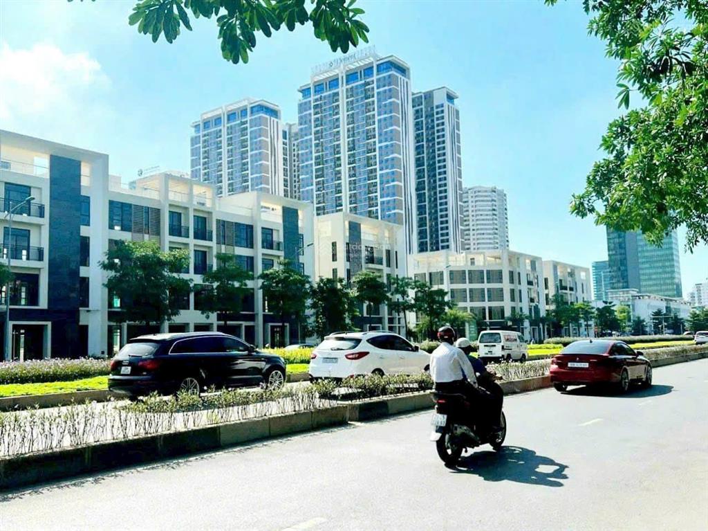 Cần bán biệt thự  lk cao cấp starlake tây hồ tây 0988 185 ***