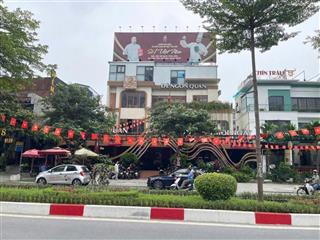 Cho thuê biệt thự khu ngoại giao đoàn, 65 triệu, 200m2, hàng hiếm tại hà nội