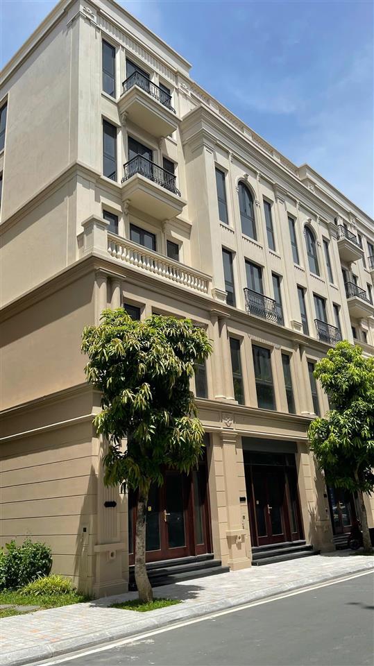 Chính chủ gửi bán liền kề thiên nga 2 gần hồ cạnh góc dt 80m² mặt tiền 5m, cạnh đường lớn vườn hoa