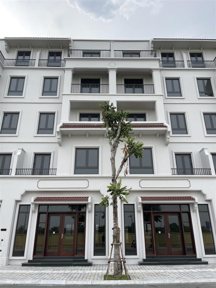 Chính chủ gửi bán gấp liền kề nhật nguyệt cạnh vincom trường học giá gốc 17 tỷ bán nhanh