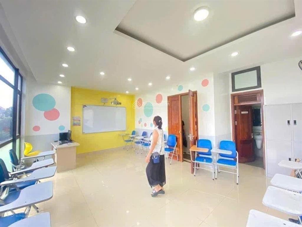 Chủ nhà gửi bán lô góc mặt phố dương văn bé mặt tiền 8m đang cho thuê 50tr/tháng