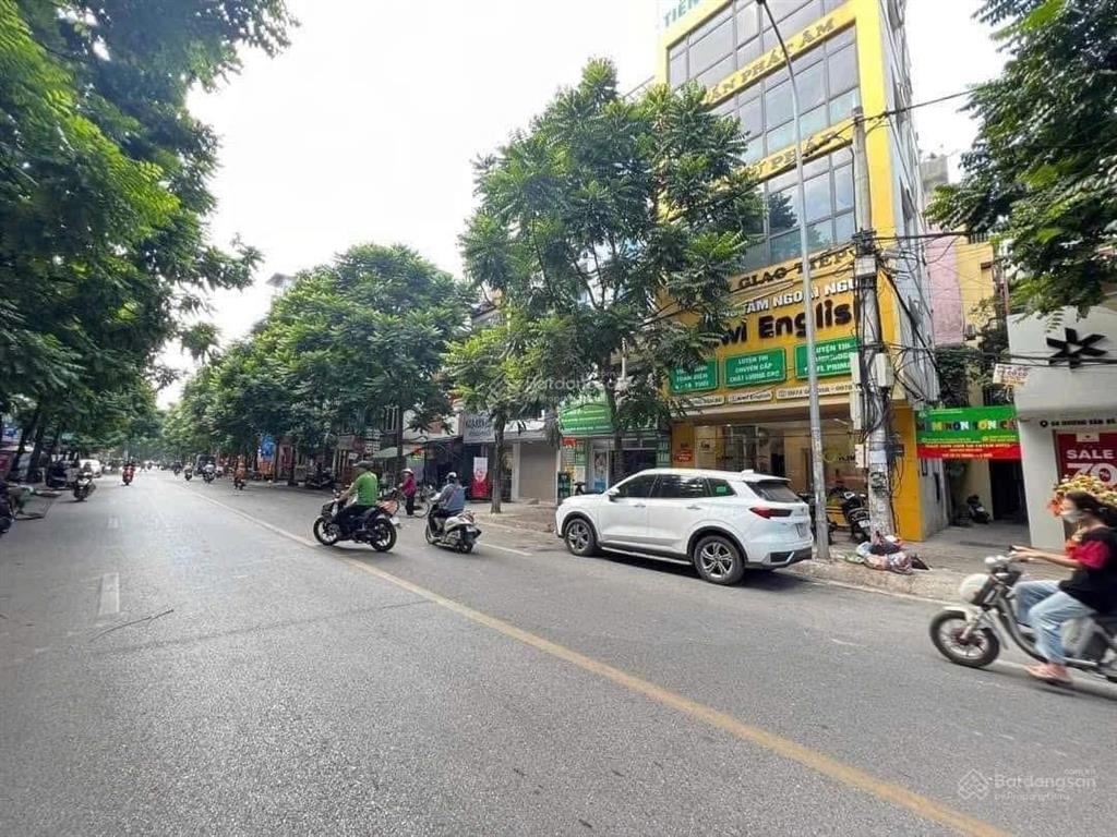 Chủ nhà gửi bán lô góc mặt phố dương văn bé mặt tiền 8m đang cho thuê 50tr/tháng