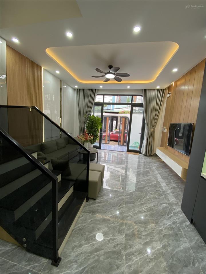 Nhà 3 tầng kiệt ô tô 5m thông ngay đh sư phạm hòa khánh, đà nẵng  giá chỉ 4,7 tỷ