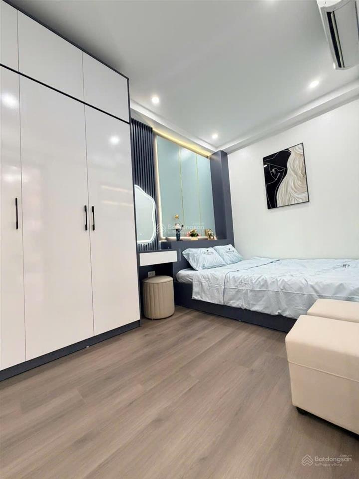 Chính chủ cho thuê căn hộ ccmn 50m doãn kế thiện  mai dịch  cầu giấy 2 ngủ, 1 khách 8tr/tháng