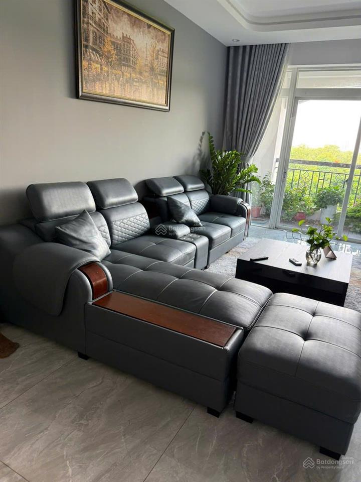 Cần bán gấp căn hộ cao cấp grand view, 118m2 giá 9,7 tỷ cam kết rẻ nhất thị trường.  0946 956 ***