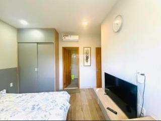 Cần cho thuê nhanh căn sân vườn grand view, 3pn, dt 145m2 giá 26 tr/th.  0946 956 ***