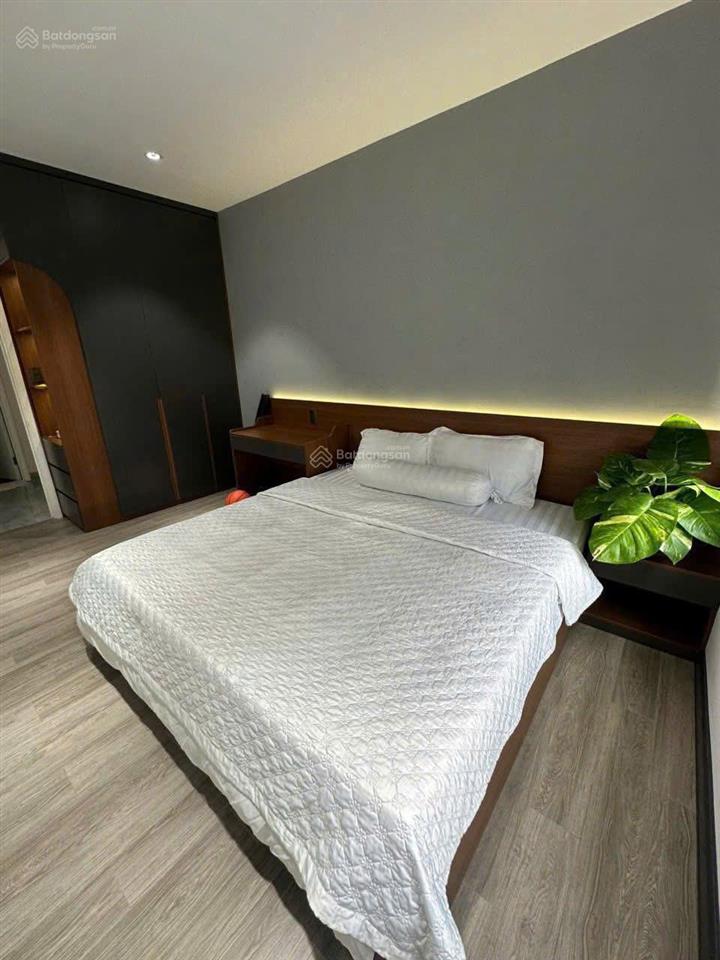 Cần bán gấp căn hộ green view, dt 106m2 căn góc tầng cao view sông 3pn 2wc giá 8,6 tỷ thương lượng