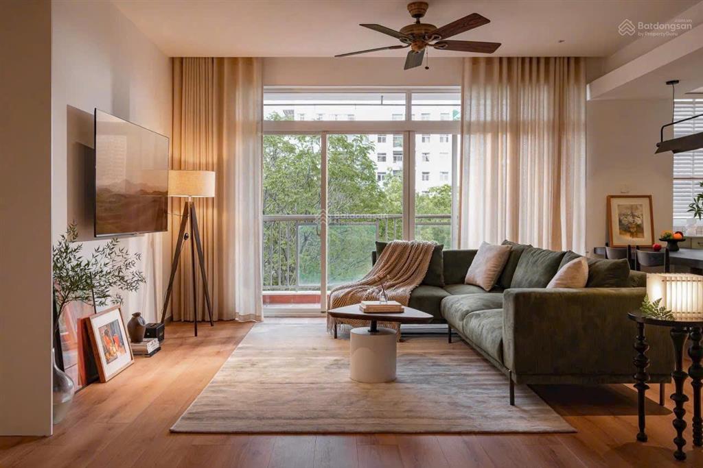 Cần bán gấp căn hộ mỹ khang dt 114m2 3pn giá 8,7 tỷ cam kết rẻ nhất thị trường.  0946 956 ***