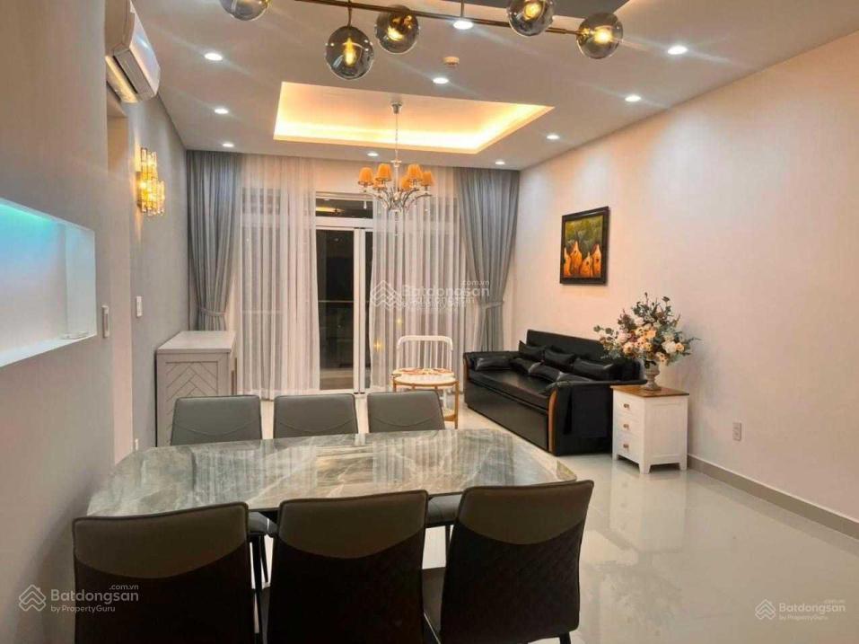 Bán gấp căn hộ cao cấp midtown dt 90m2 view sông, giá 9,1 tỷ rẻ nhất thị trường.  0946 956 ***