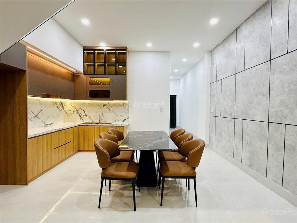 2,95 tỷ nhà 1 trệt 1 lầu trảng dài
có thương lượng hỗ trợ vay ngân hàng