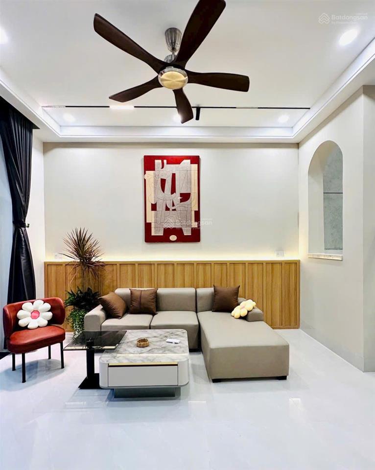 2,95 tỷ nhà 1 trệt 1 lầu trảng dài
có thương lượng hỗ trợ vay ngân hàng
