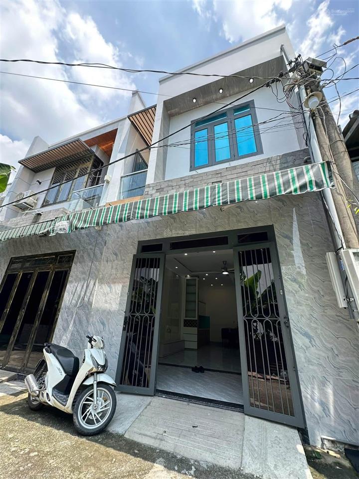 2,99 tỷ nhà 3 phòng ngủ, sân đậu ô tô tại kp2 trảng dài