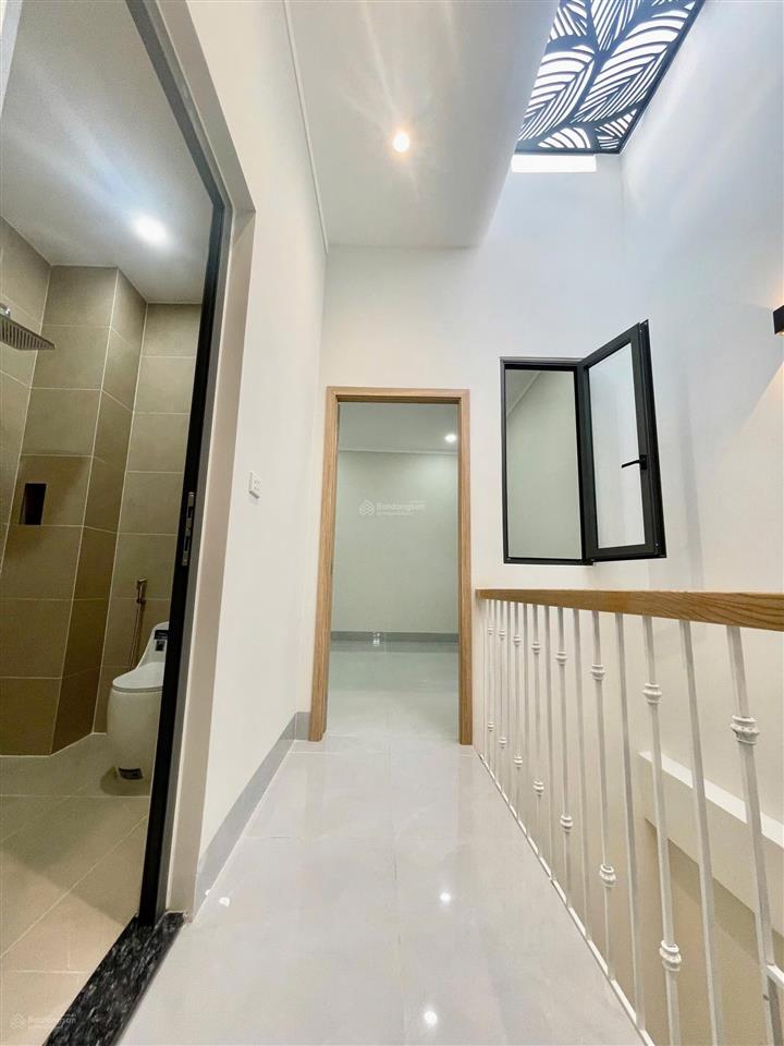 4 tỷ 680 triệu nhà hiện đại, sân ô tô 7m | tân hiệp