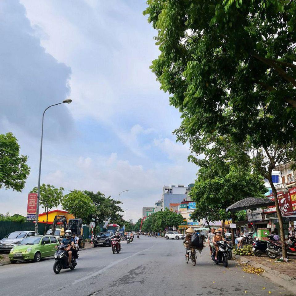 Chuyển nhượng 40m2 đất TĐC Trâu Quỳ, Gia Lâm. Đường 12m. Lh 0989894845.  