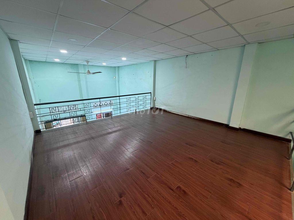Nhà trống nguyên căn cho thuê - chính chủ
