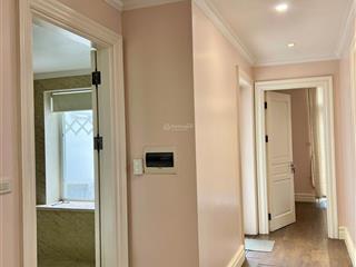 Chính chủ cho thuê biệt thự vinhomes riverside sông sinh thái sau nhà, full nội thất cao cấp