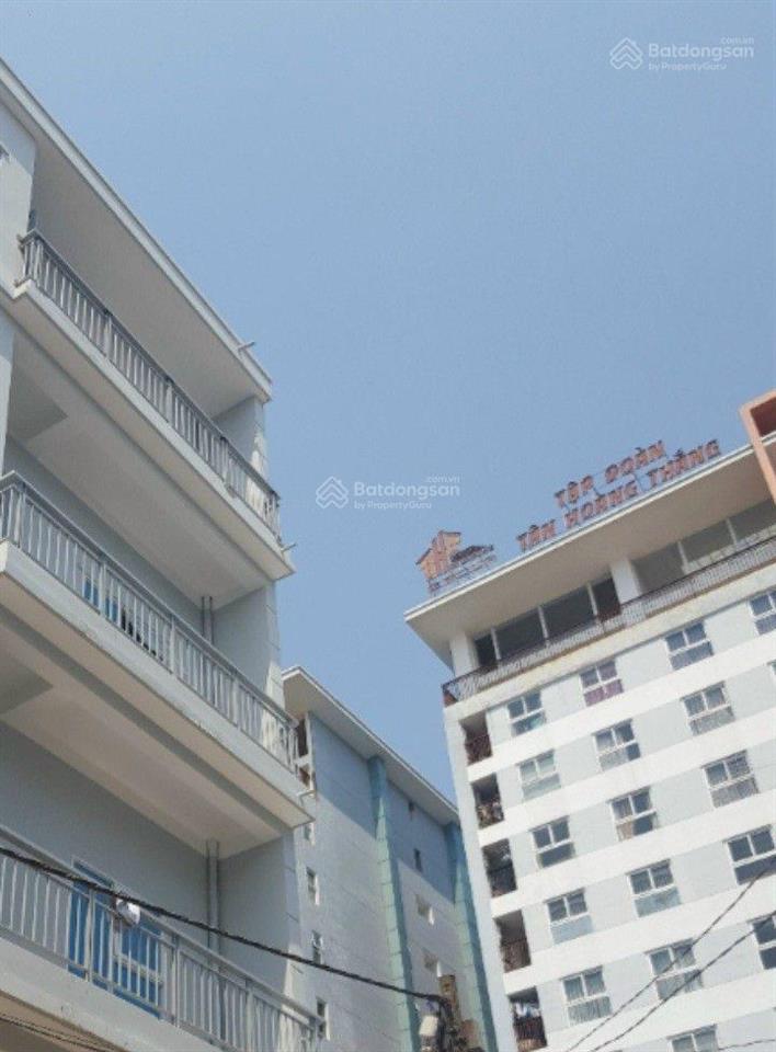Bán nhà 8x17,5m, 1 hầm + 4 lầu đường phạm văn bạch, p. 15, q. tân bình (p. tân sơn), tp. cm