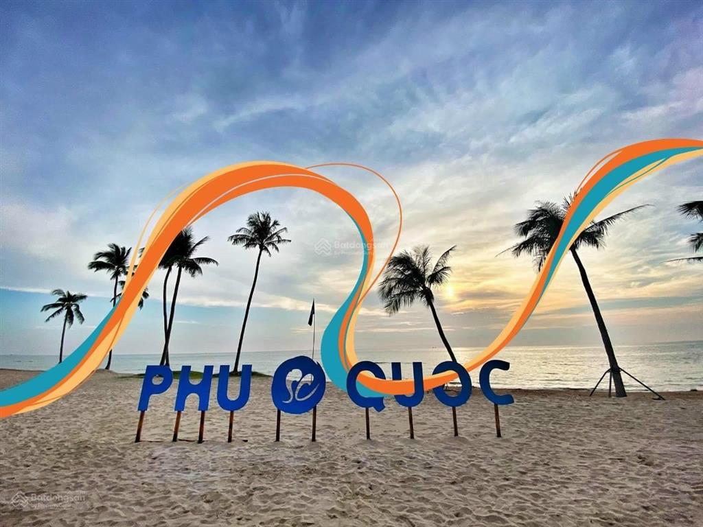 Giá gốc 15,7 tỷ, giá bán 13,5 tỷ waterfront 14 pn. siêu phẩm cách biển 50m. hiếm có được bán ra