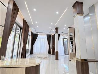 Biệt thự mặt tiền nguyễn bình,
phường 9 thành phố vũng tàu cũ
