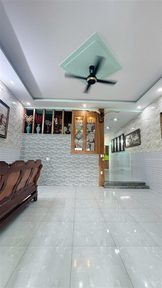 Cho thuê nhà hẻm phạm hồng thái vũng tàu.
tiền cọc 2 tháng