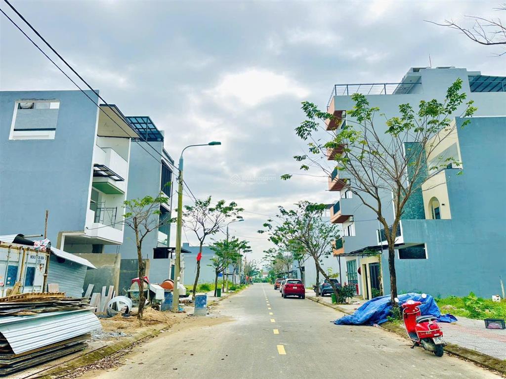 Bán rẻ lô đất đẹp gần sông sát trục minh mạng chỉ 51xx tỷ