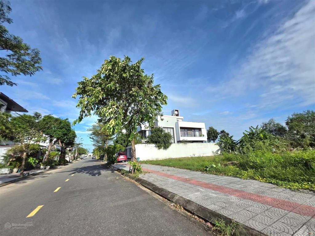 Bán đất biệt thự đảo vip hòa xuân 300m2, 2 mặt tiền view sông